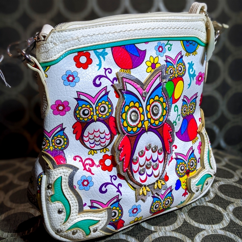 Owl crossbody bag